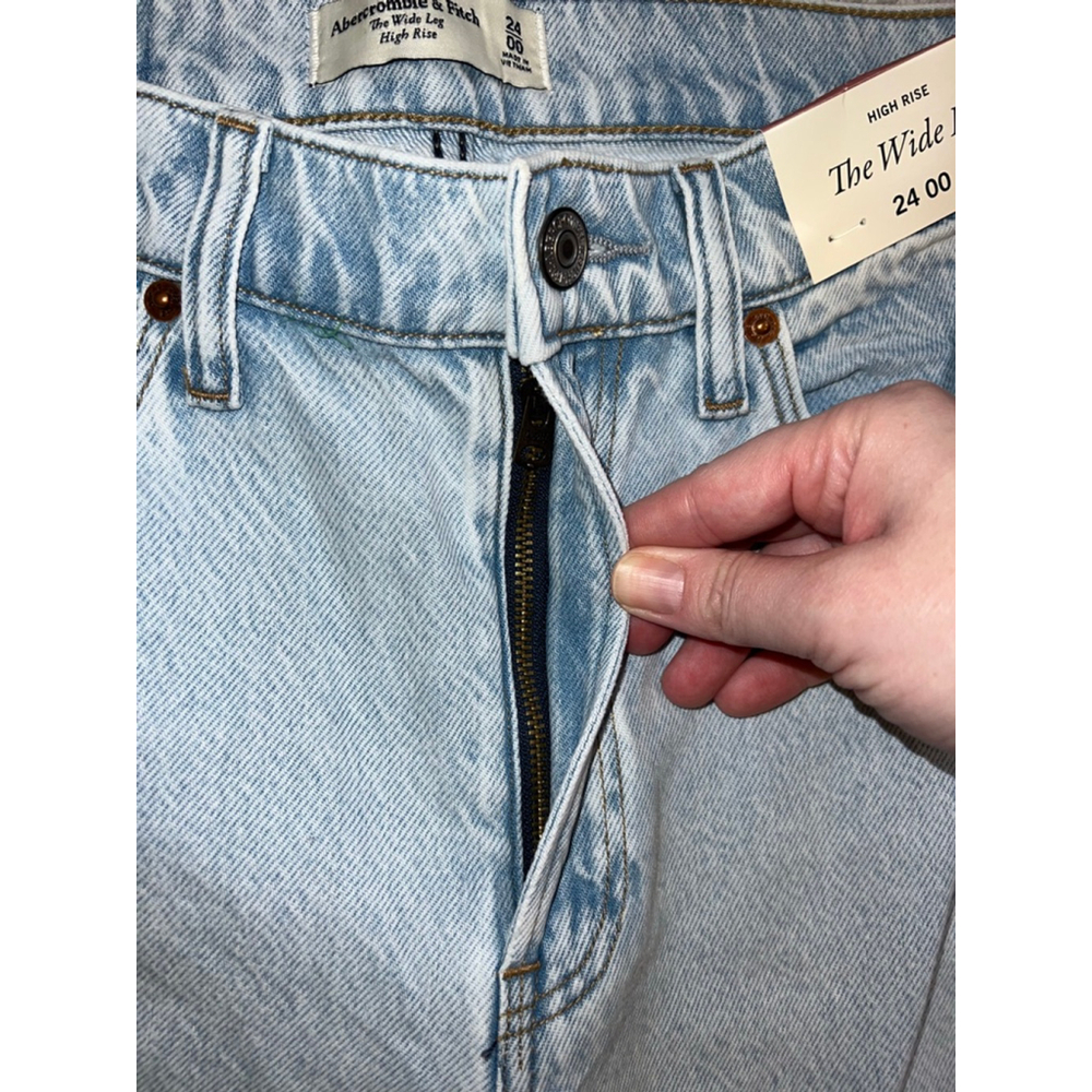 NEW Women's Abercrombie & Fitch Light Blue Wide Leg Jeans 24 - Picture 9 of 9